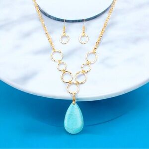 🩵🆕🩵Gold Tourqouise Necklace